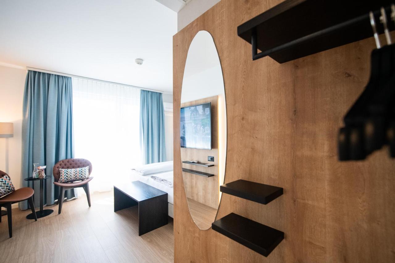 Ascona Lodge, Pool & Garden Retreat Quarto foto
